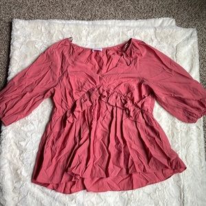 Medium pink lily flowy top!